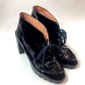 Robert Clergerie black patent leather ankle boot, size37/6, VGC